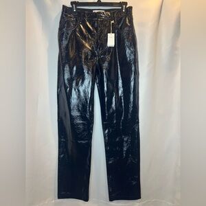 Abercrombie & Fitch THE 90S STRAIGHT, ULTRA HIGH RISE, VEGAN LEATHER. NWT 8/29